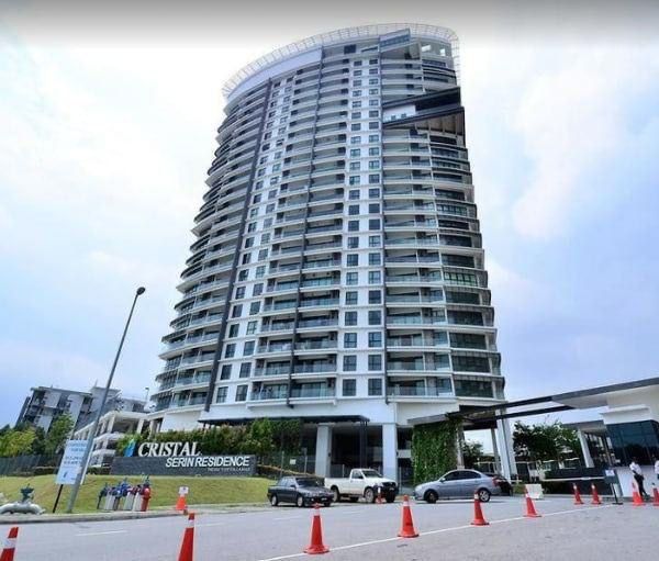 Crystal Serin Residence